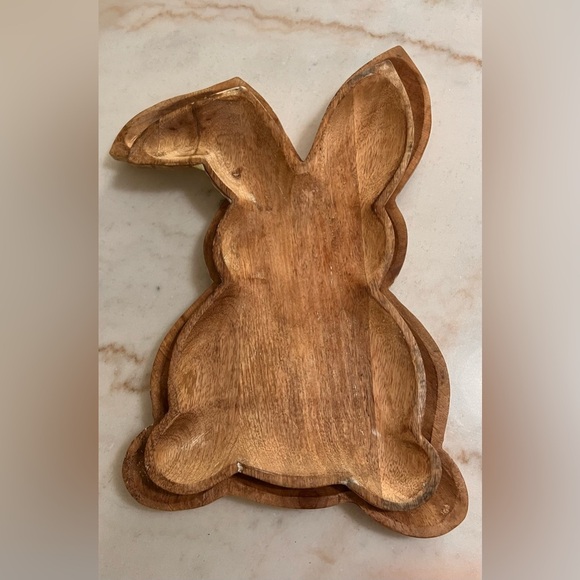 AuldHome Design Farmhouse Bunny  (Set of 2); Nesting Wooden Charcuterie Platters - Picture 6 of 6